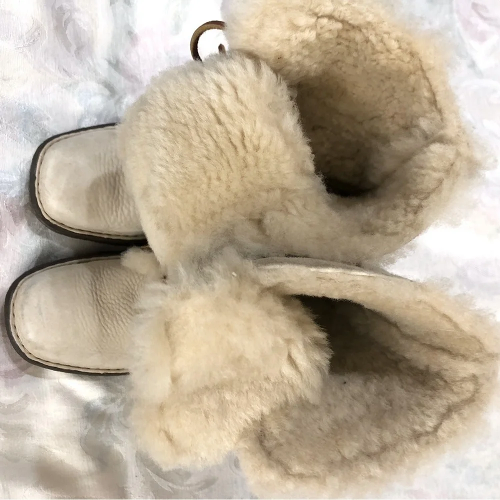 Born Vintage Suede Leather Shearling Lined Square Toe  Cream Winter Boots size 7